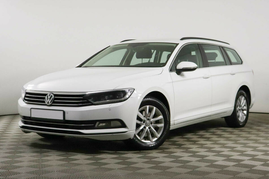 Автомобиль Volkswagen, Passat, 2017 года, AMT, пробег 84000 км