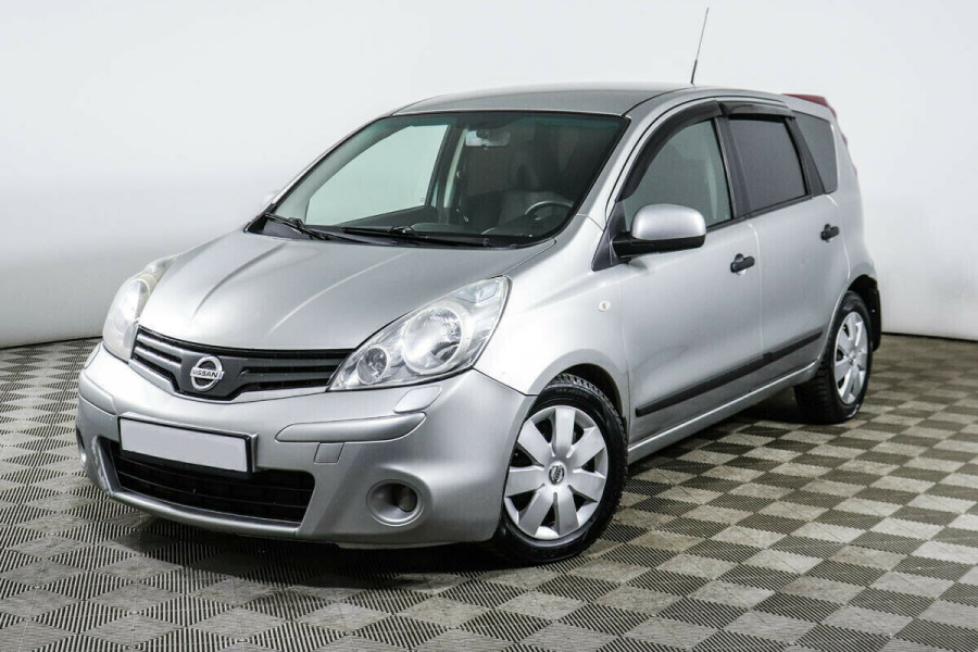 Автомобиль Nissan, Note, 2012 года, AT, пробег 121000 км