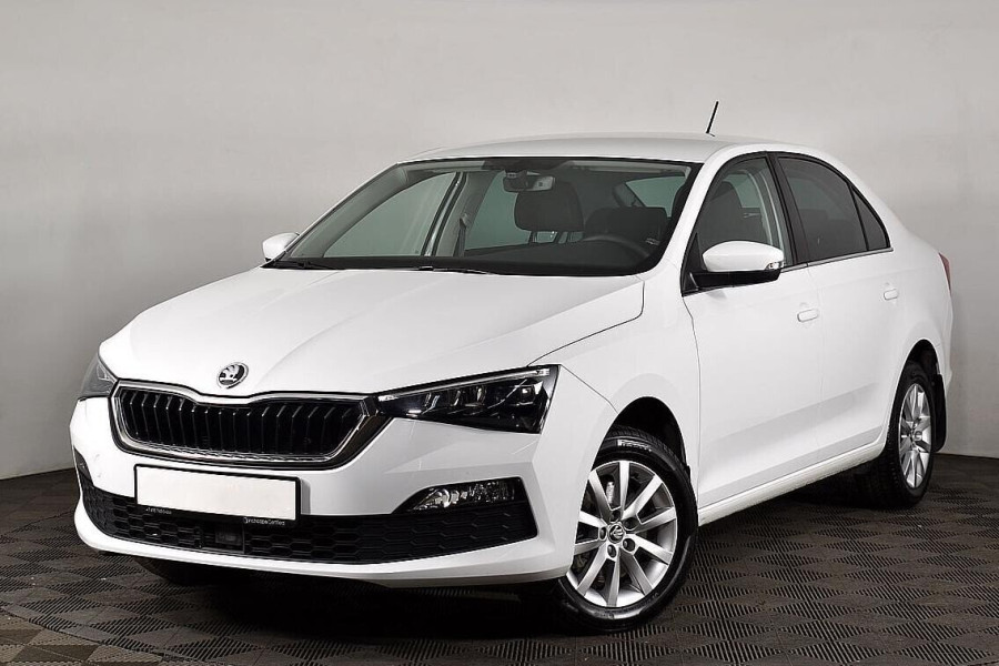 Автомобиль Skoda, Rapid, 2021 года, AT, пробег 23000 км