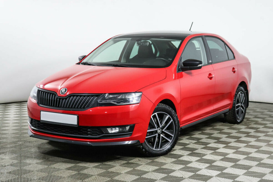 Автомобиль Skoda, Rapid, 2019 года, AMT, пробег 33200 км