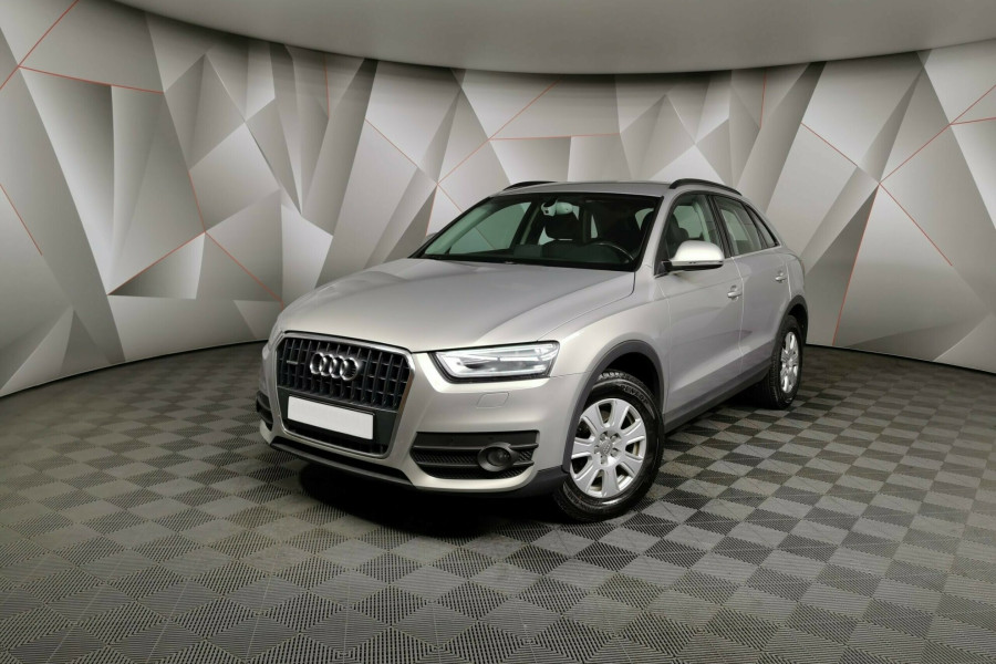 Автомобиль Audi, Q3, 2013 года, AMT, пробег 104000 км