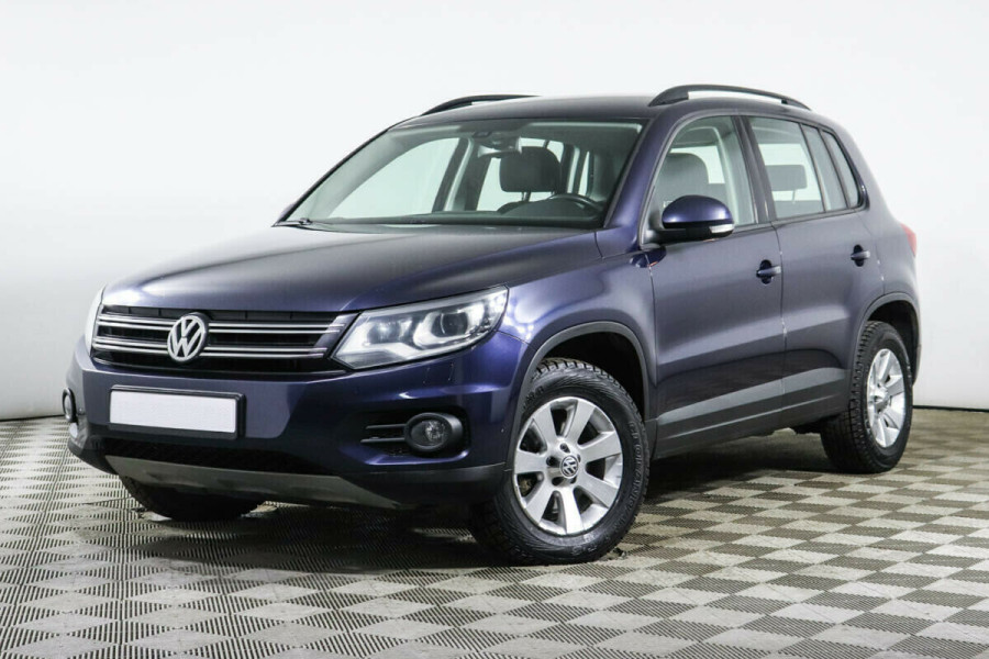 Автомобиль Volkswagen, Tiguan, 2012 года, AT, пробег 129000 км