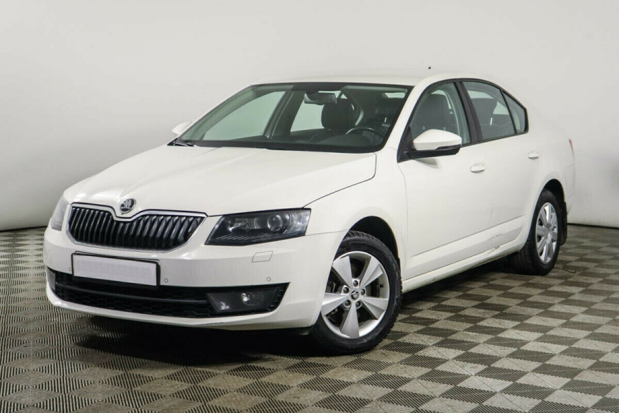 Автомобиль Skoda, Octavia, 2014 года, AMT, пробег 105000 км