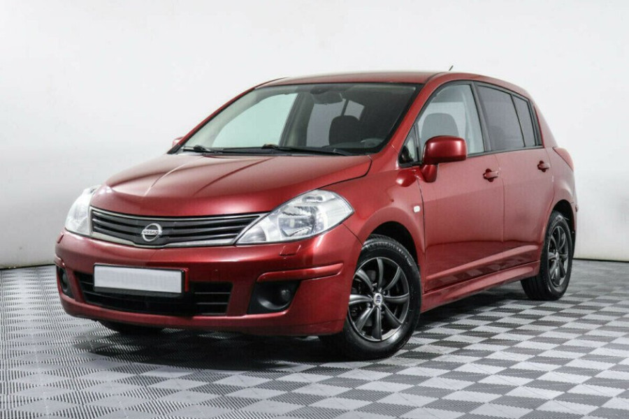 Автомобиль Nissan, Tiida, 2012 года, AT, пробег 89000 км