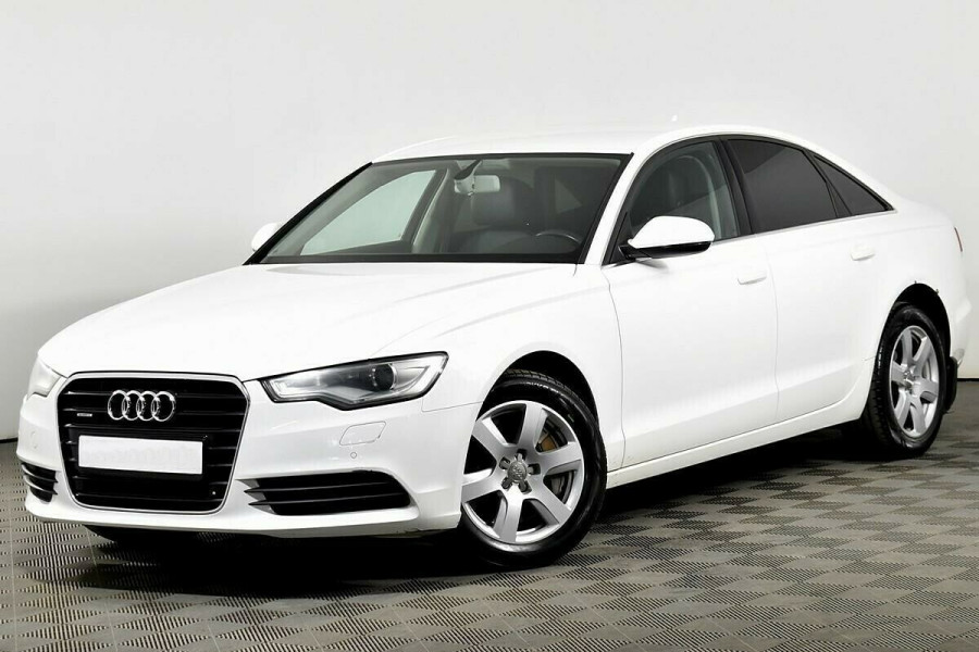 Автомобиль Audi, A6, 2012 года, AMT, пробег 118000 км