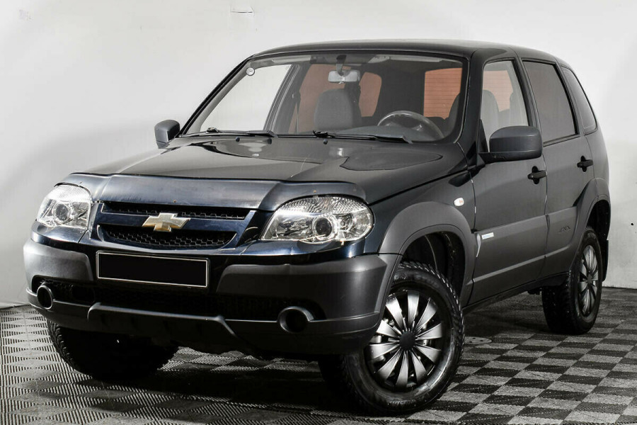 Автомобиль Chevrolet, Niva, 2017 года, MT, пробег 72015 км