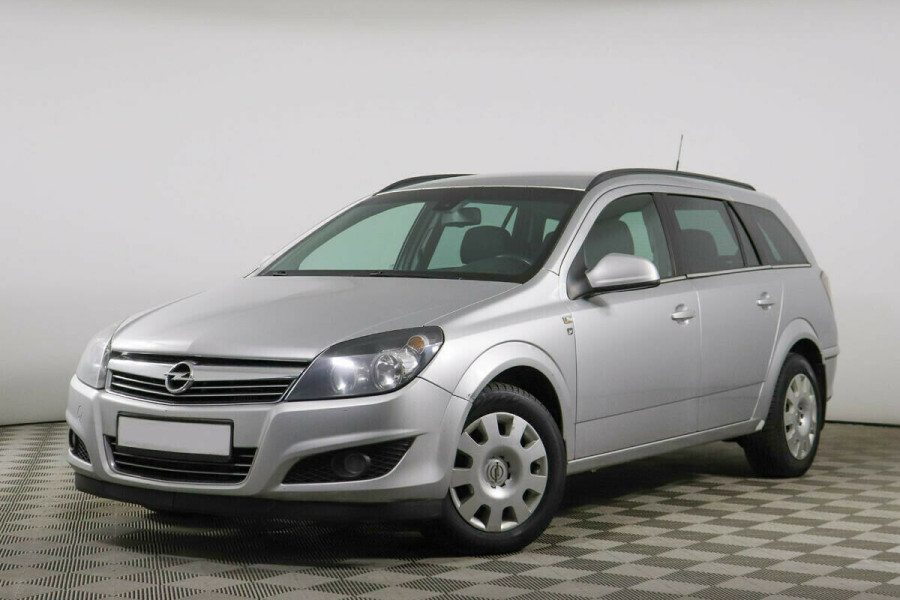 Автомобиль Opel, Astra, 2010 года, MT, пробег 139100 км