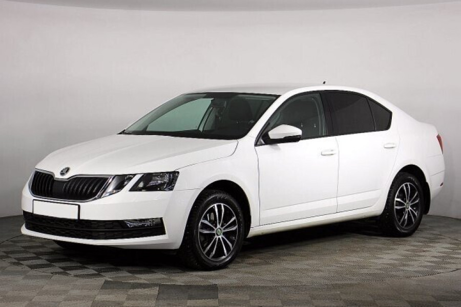 Автомобиль Skoda, Octavia, 2019 года, AT, пробег 39000 км