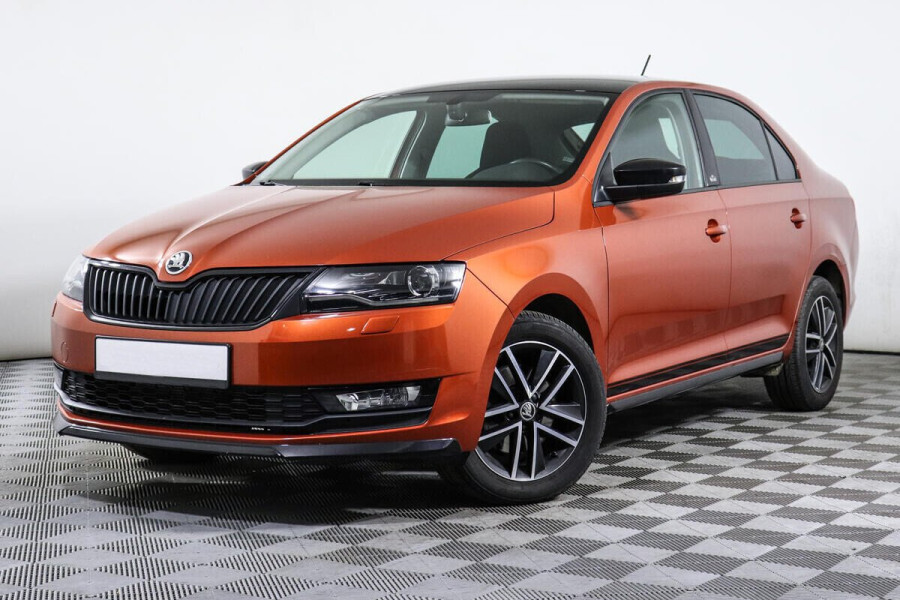 Автомобиль Skoda, Rapid, 2018 года, AT, пробег 37869 км