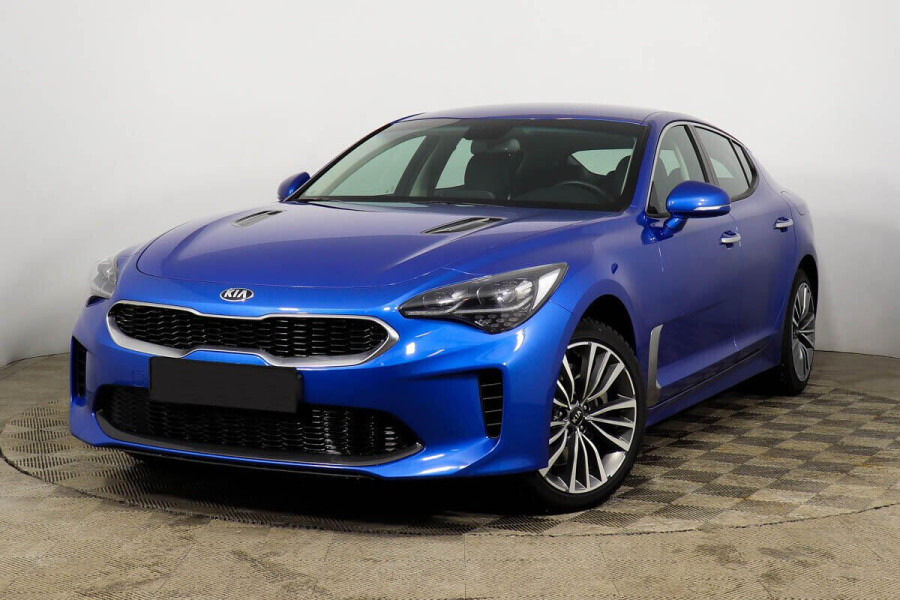 Автомобиль Kia, Stinger, 2019 года, AT, пробег 38500 км