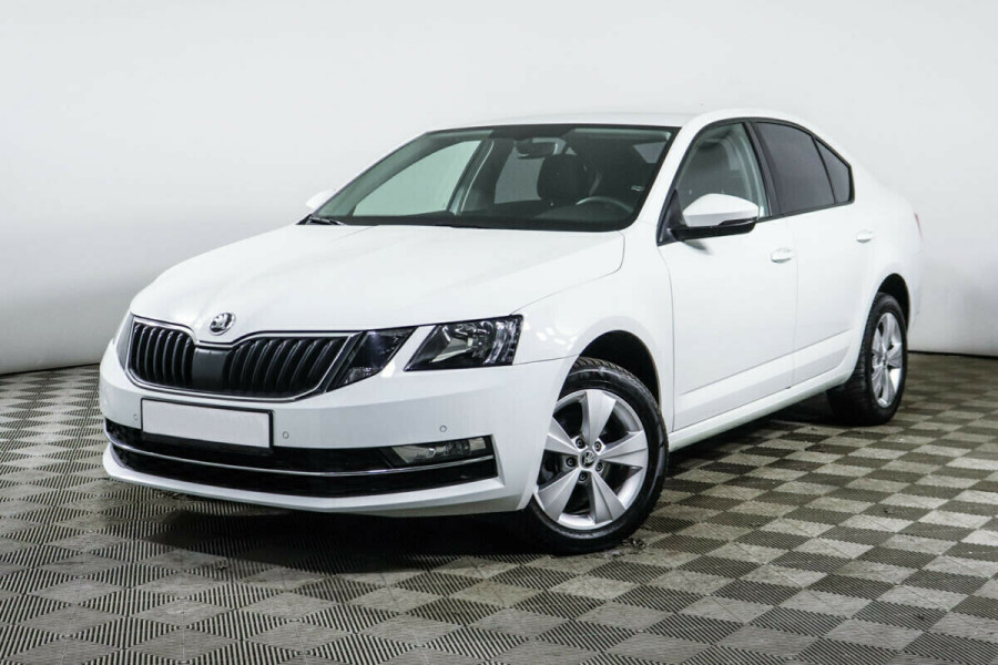 Автомобиль Skoda, Octavia, 2019 года, AT, пробег 18000 км