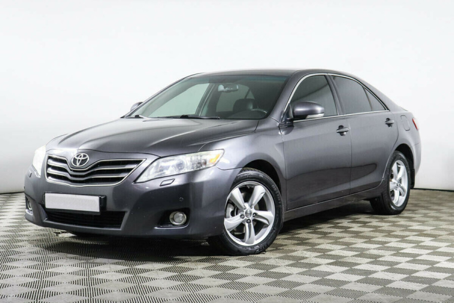 Автомобиль Toyota, Camry, 2011 года, AT, пробег 111700 км