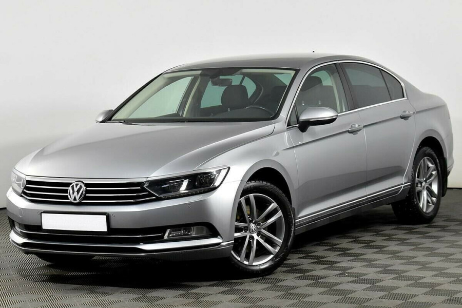 Автомобиль Volkswagen, Passat, 2018 года, AMT, пробег 66000 км