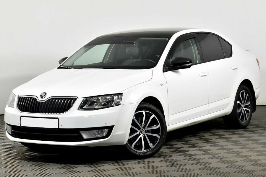 Автомобиль Skoda, Octavia, 2016 года, AMT, пробег 62400 км