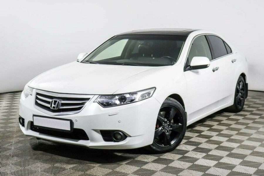 Автомобиль Honda, Accord, 2011 года, AT, пробег 104700 км