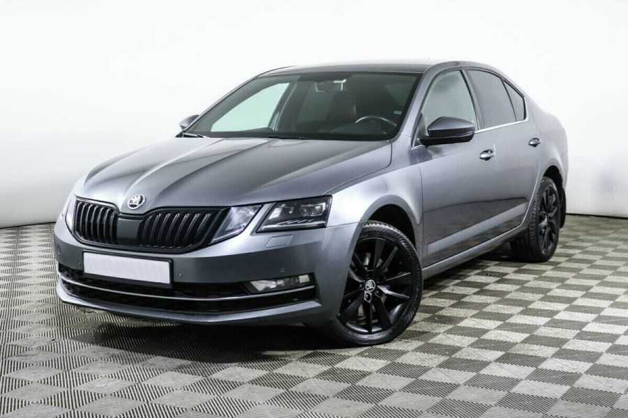 Автомобиль Skoda, Octavia, 2018 года, AMT, пробег 36000 км