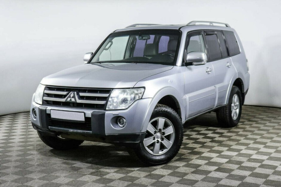 Автомобиль Mitsubishi, Pajero, 2014 года, AT, пробег 124421 км