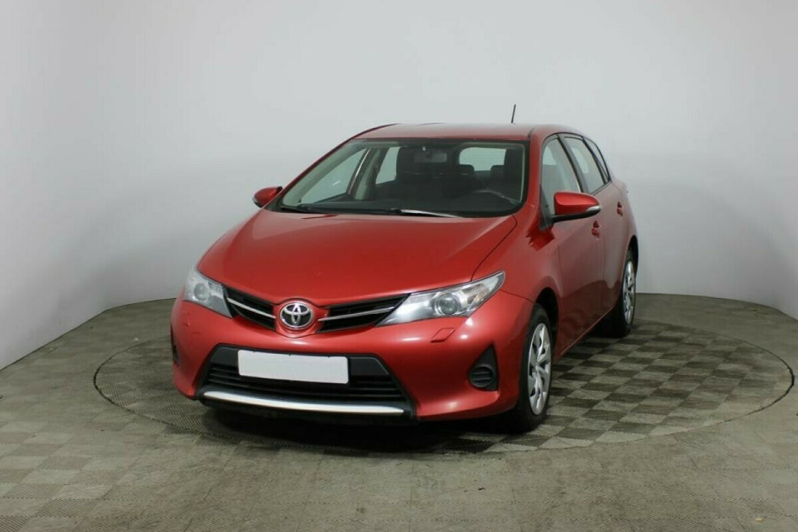 Автомобиль Toyota, Auris, 2014 года, VT, пробег 77800 км