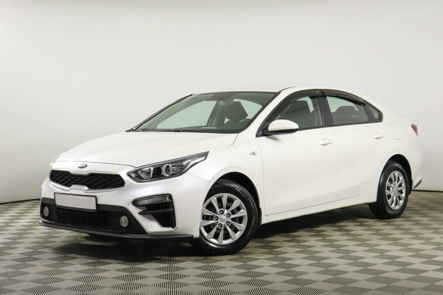 Автомобиль Kia, Cerato, 2018 года, MT, пробег 84000 км