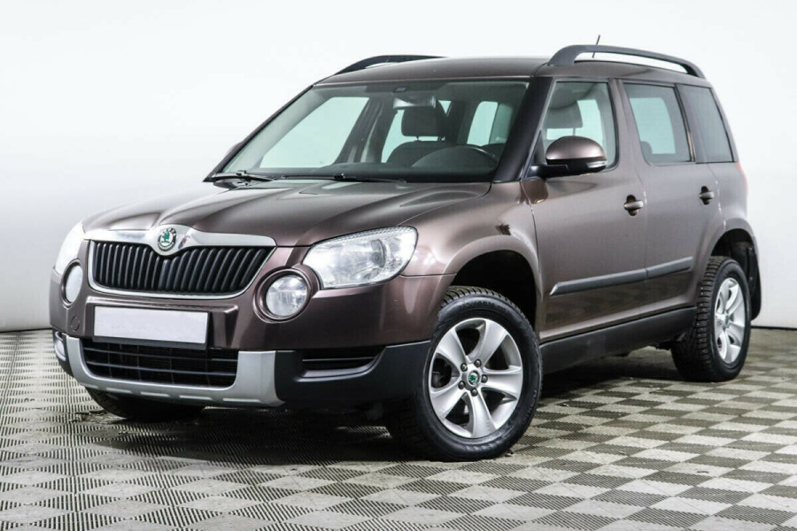 Автомобиль Skoda, Yeti, 2013 года, AMT, пробег 112510 км