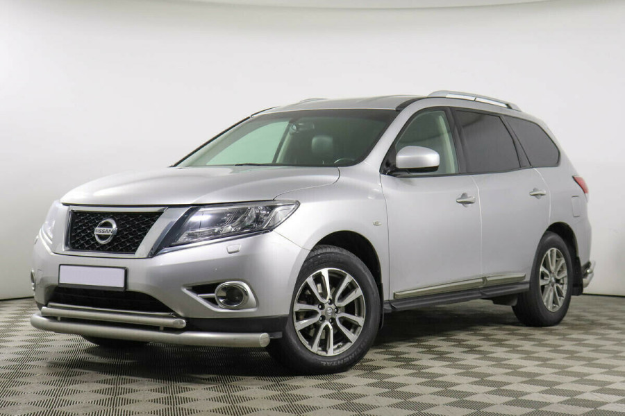 Автомобиль Nissan, Pathfinder, 2015 года, VT, пробег 105000 км